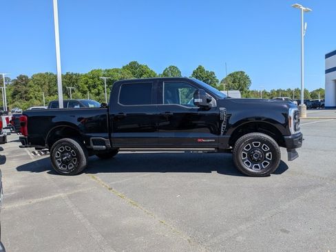 Certified 2025 Ford F250 Lariat w/ Lariat Ultimate Package AWD/4WD image 3