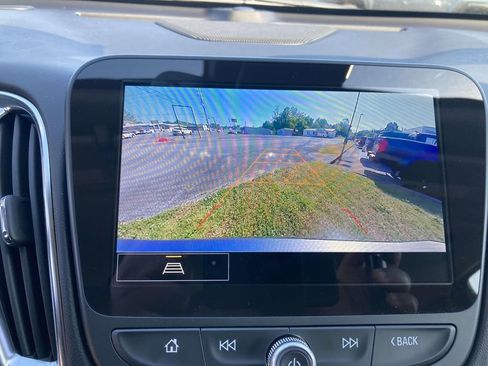 Used 2025 Chevrolet Malibu LT w/ Redline Edition image 19