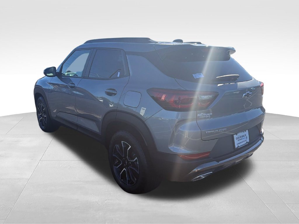 New 2026 Chevrolet TrailBlazer ACTIV FWD image 3