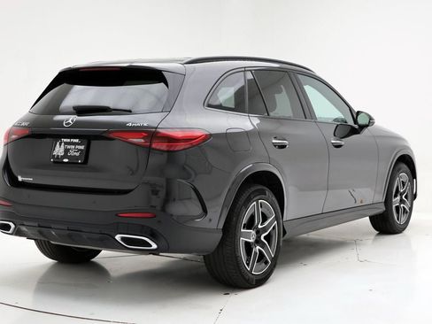 Used 2024 Mercedes-Benz GLC 300 4MATIC image 8
