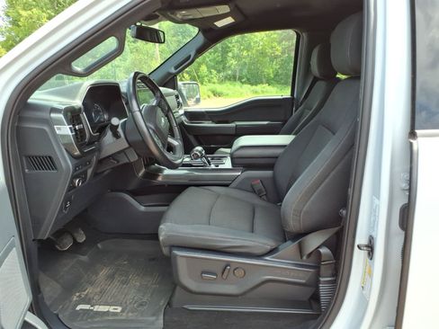 Used 2022 Ford F150 XLT w/ Equipment Group 302A High AWD/4WD image 10