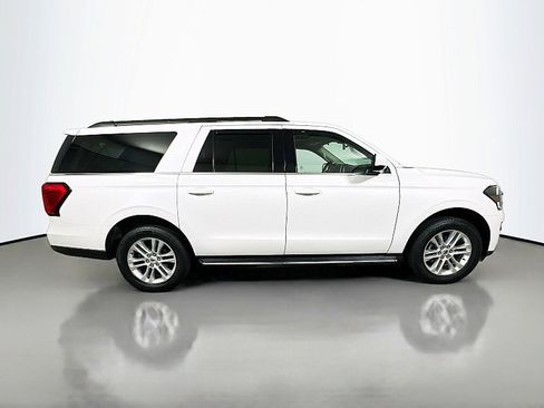 Used 2022 Ford Expedition Max XLT AWD/4WD image 8