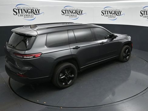 Used 2023 Jeep Grand Cherokee L Laredo RWD image 24