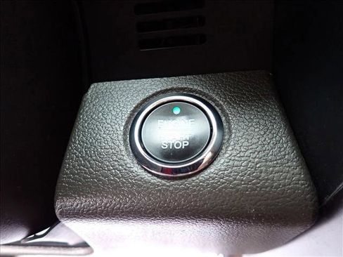 Used 2021 Ford Expedition Max Limited image 27