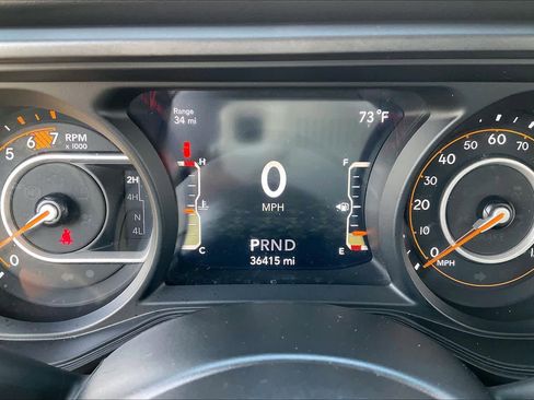 Used 2024 Jeep Wrangler Unlimited Rubicon image 23