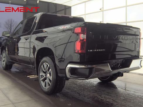 Used 2023 Chevrolet Silverado 1500 LT image 11