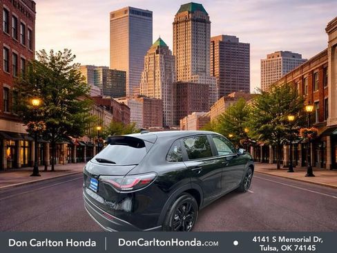 New 2026 Honda HR-V Sport image 4