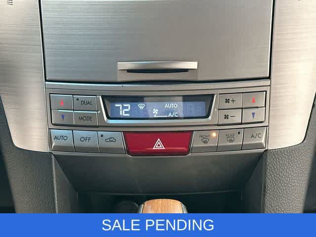 Used 2013 Subaru Outback 2.5i Limited AWD/4WD image 13