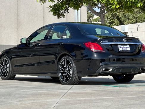 Used 2019 Mercedes-Benz C 300 Sedan image 3