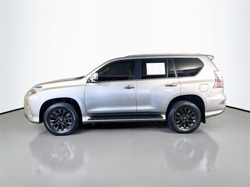 Used 2020 Lexus GX 460 Premium image 4