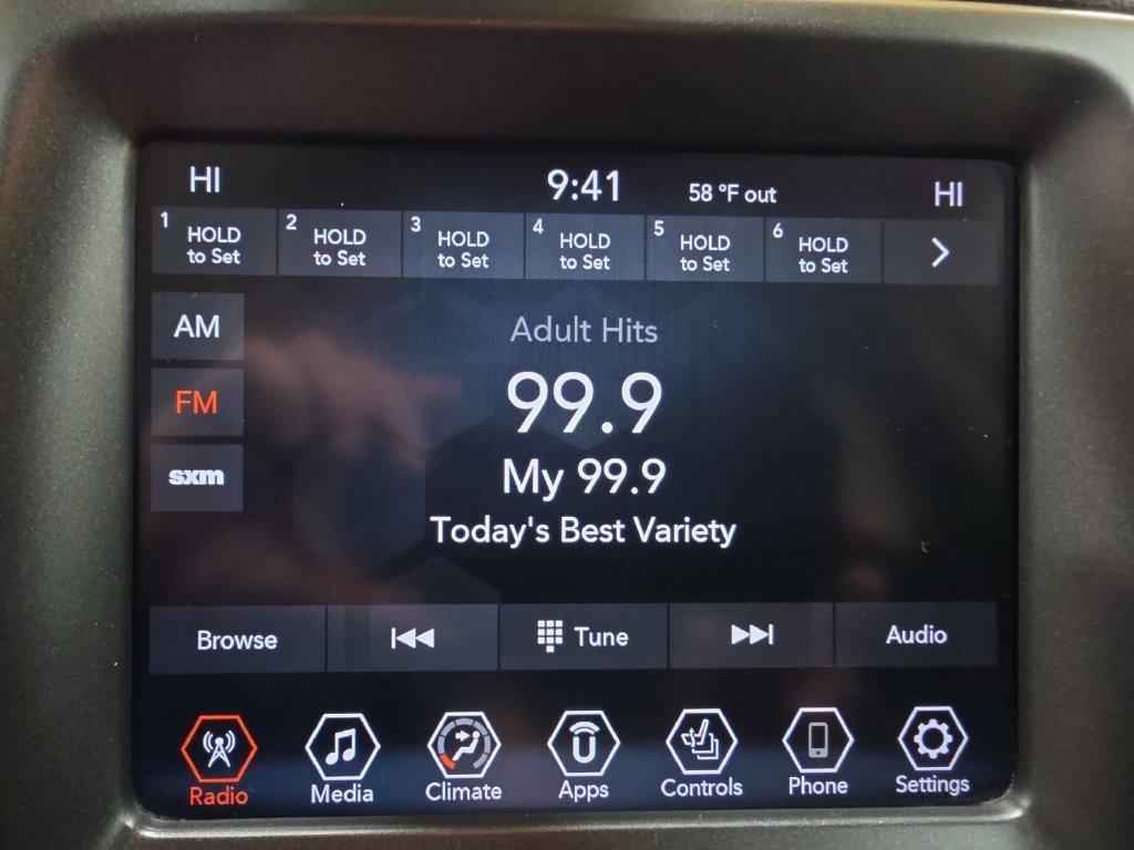 Used 2020 Jeep Compass Trailhawk w/ Leather Interior Group AWD/4WD image 22