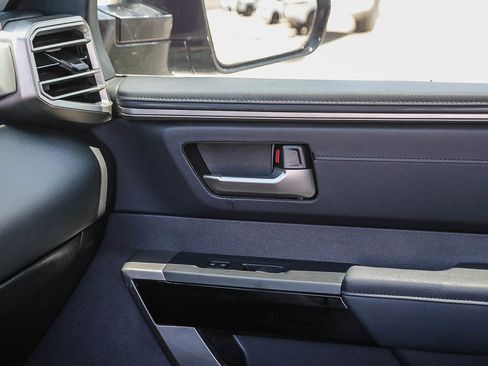 Used 2023 Toyota Tundra Limited AWD/4WD image 21