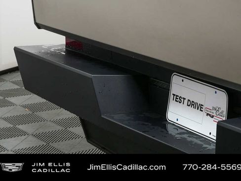 Used 2024 Tesla Cybertruck AWD Crew Cab image 34