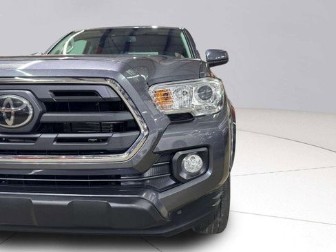 Used 2019 Toyota Tacoma SR5 image 13
