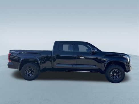 Used 2024 Toyota Tundra Platinum w/ TRD Off-Road Package AWD/4WD image 9