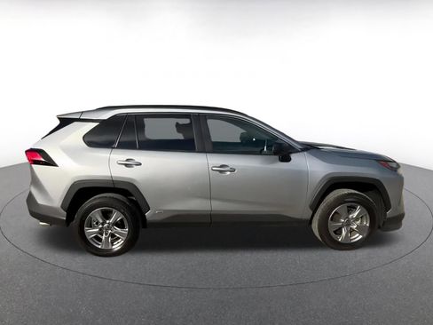 Used 2025 Toyota RAV4 LE image 16