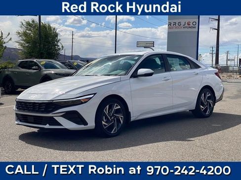 Certified 2025 Hyundai Elantra Limited FWD image 1