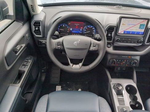 New 2024 Ford Bronco Sport Outer Banks w/ Tech Package image 16