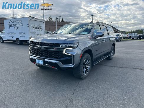 Certified 2021 Chevrolet Suburban Z71 AWD/4WD image 3