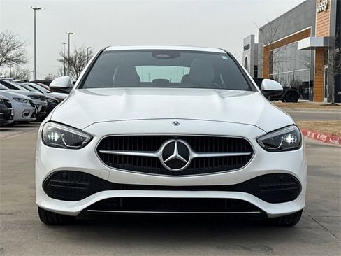 Used 2023 Mercedes-Benz C 300 4MATIC Sedan image 3