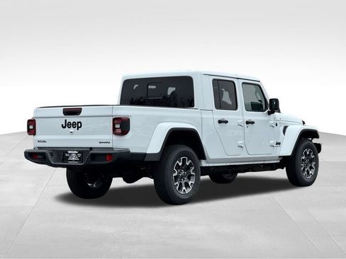 New 2026 Jeep Gladiator Sport AWD/4WD image 7