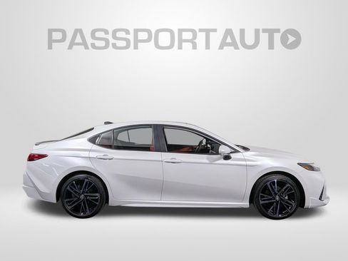Used 2026 Toyota Camry XSE AWD/4WD image 8