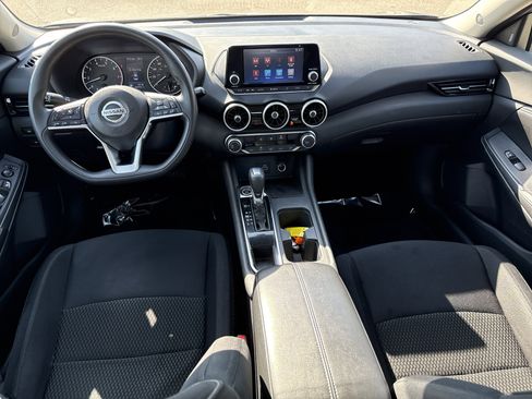 Used 2020 Nissan Sentra S w/ Lighting Package FWD image 16
