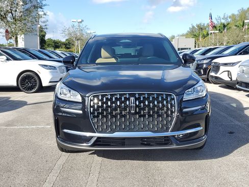 Certified 2023 Lincoln Corsair Reserve image 2