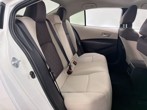 Used 2020 Toyota Corolla LE FWD image 32