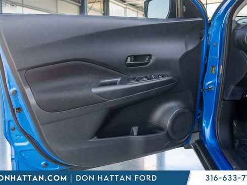 Used 2022 Nissan Kicks S FWD image 12