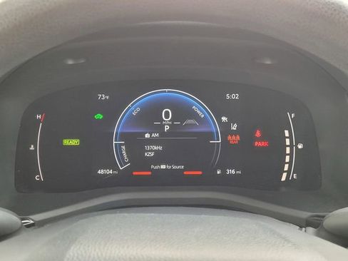 Used 2025 Toyota Camry LE image 8