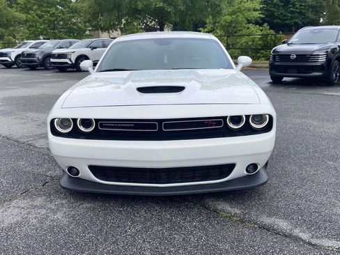 Used 2022 Dodge Challenger R/T RWD image 8