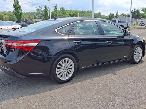 Used 2014 Toyota Avalon Limited FWD image 9