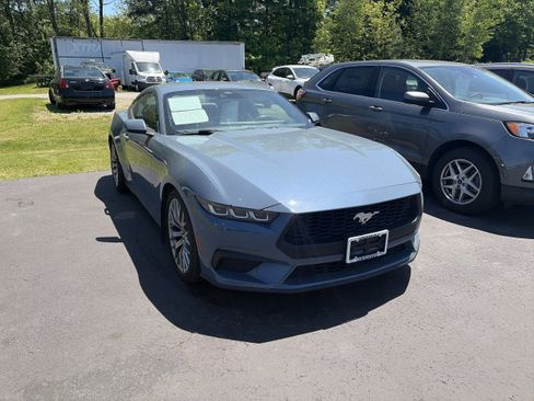 Used 2024 Ford Mustang Premium RWD image 1