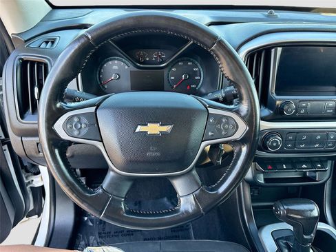 Used 2019 Chevrolet Colorado LT w/ Redline Special Edition image 11