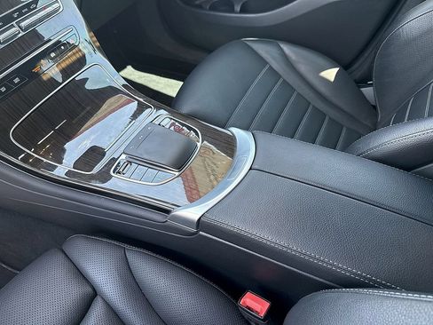 Certified 2022 Mercedes-Benz GLC 300 4MATIC Coupe image 22