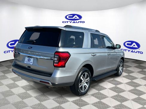 Used 2024 Ford Expedition Limited AWD/4WD image 3