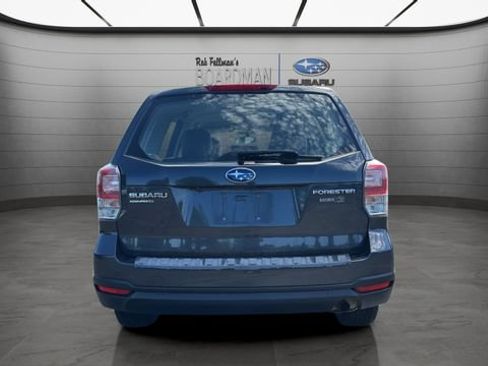 Used 2018 Subaru Forester 2.5i AWD/4WD image 6
