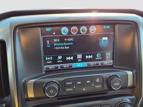 Used 2018 Chevrolet Silverado 1500 LT w/ All Star Edition AWD/4WD image 12