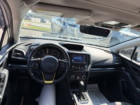 Used 2021 Subaru Crosstrek 2.5i Sport w/ Moonroof Package image 15