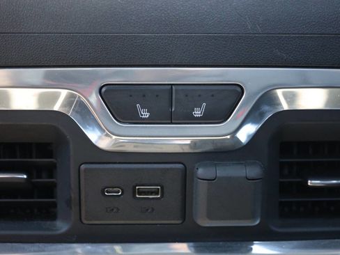 Used 2019 GMC Sierra 1500 AT4 w/ AT4 Preferred Package AWD/4WD image 22