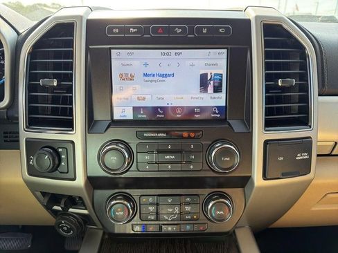 Used 2021 Ford F350 Lariat w/ Chrome Package AWD/4WD image 45