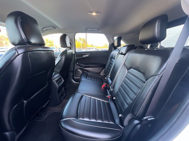 Used 2020 Ford Edge SEL w/ Convenience Package AWD/4WD image 19