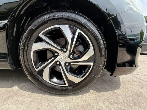 Used 2015 Honda Accord Sport image 22