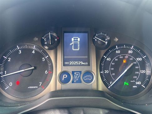 Used 2010 Lexus GX 460 image 6