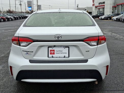Certified 2022 Toyota Corolla LE image 6