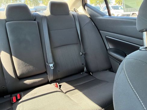Used 2025 Nissan Altima 2.5 SV FWD image 36
