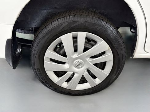 Used 2014 Nissan NV200 SV w/ Exterior Appearance Package image 31