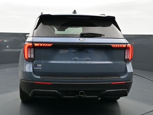 Used 2025 Ford Explorer ST-Line w/ Premium Package RWD image 6