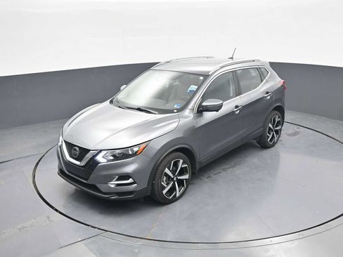 Used 2022 Nissan Rogue Sport SL AWD/4WD image 31